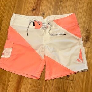 Volcom surf boardshort size 7 . White and orange color